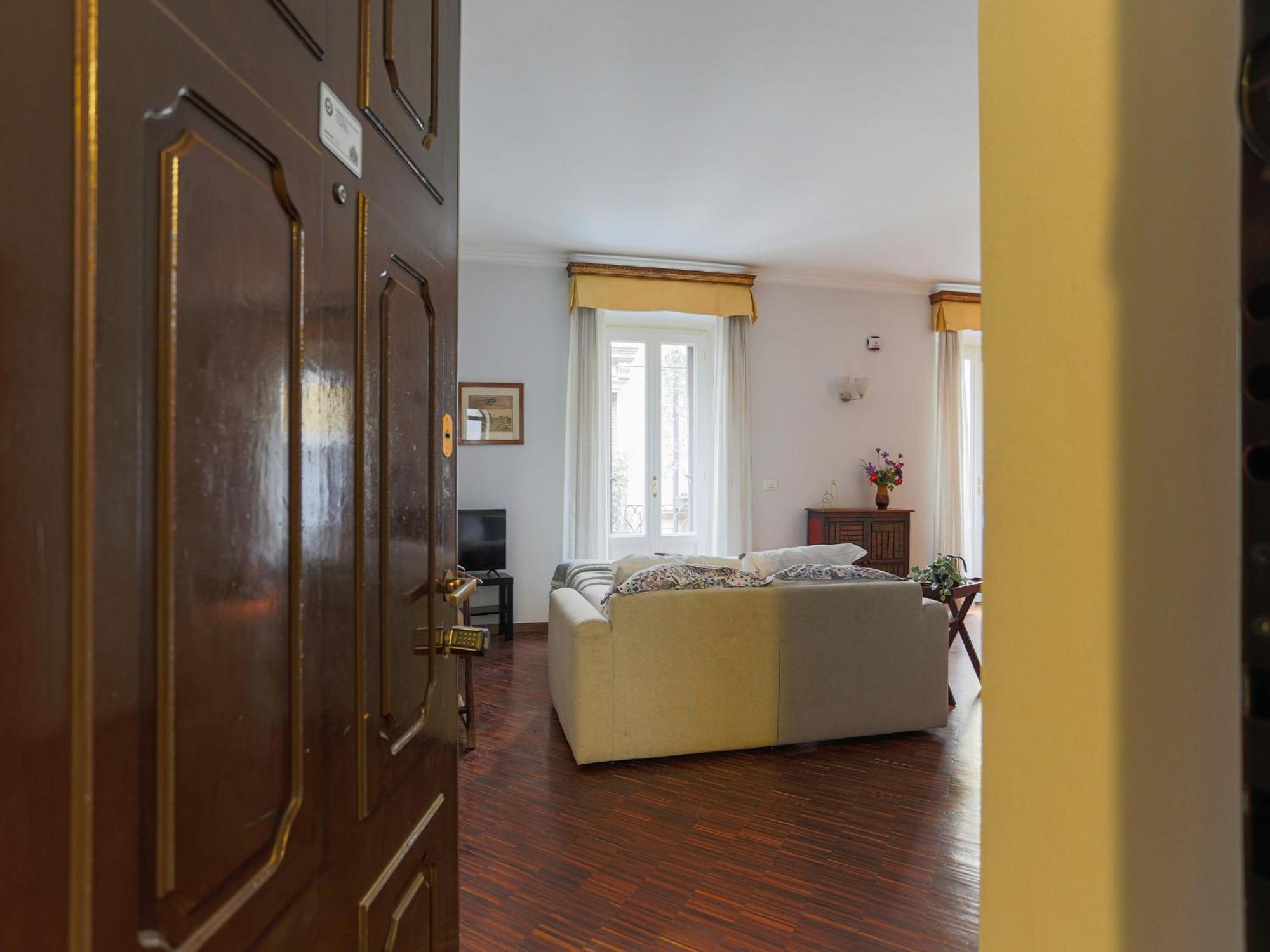 The Best Rent - Spacious One-Bedroom Apartment Near The Columns Of San Lorenzo Milan Exterior photo