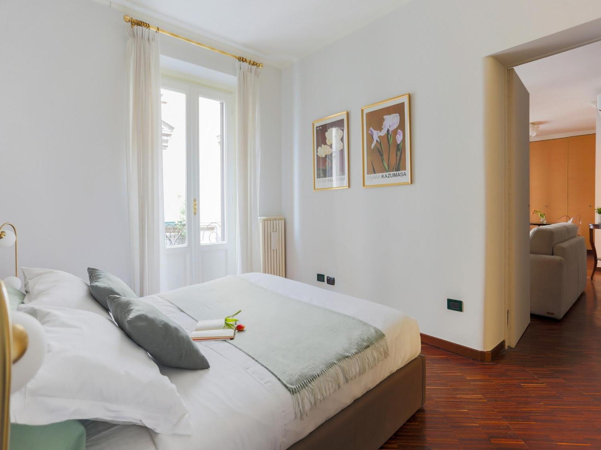 The Best Rent - Spacious One-Bedroom Apartment Near The Columns Of San Lorenzo Milan Exterior photo
